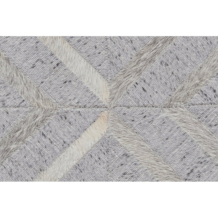 5 X 8 Gray Taupe And Ivory Geometric Hand Woven Area Rug Image 3