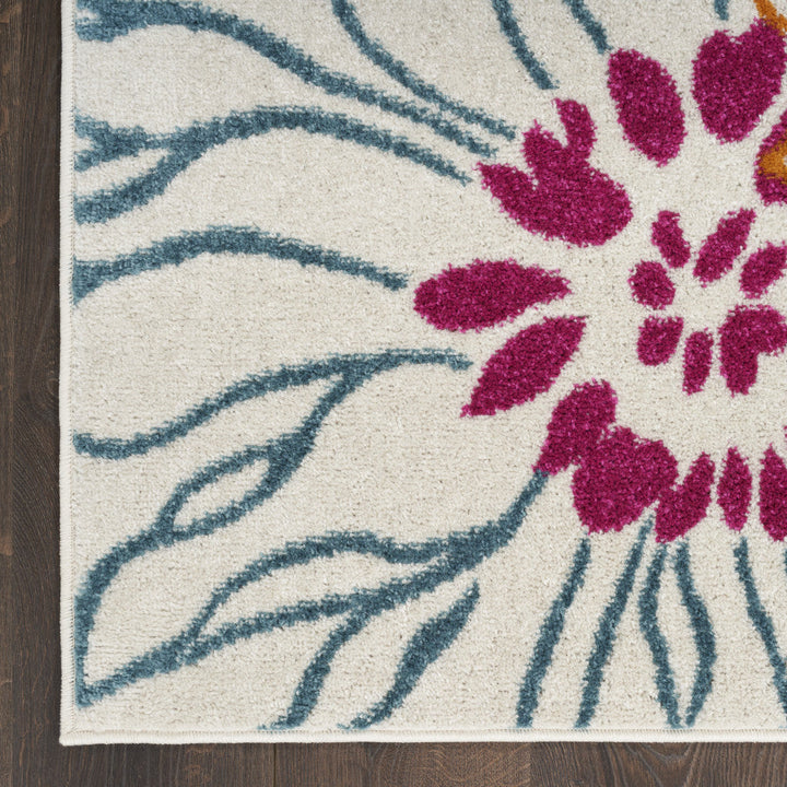 5 X 7 Cream Floral Power Loom Area Rug Image 3