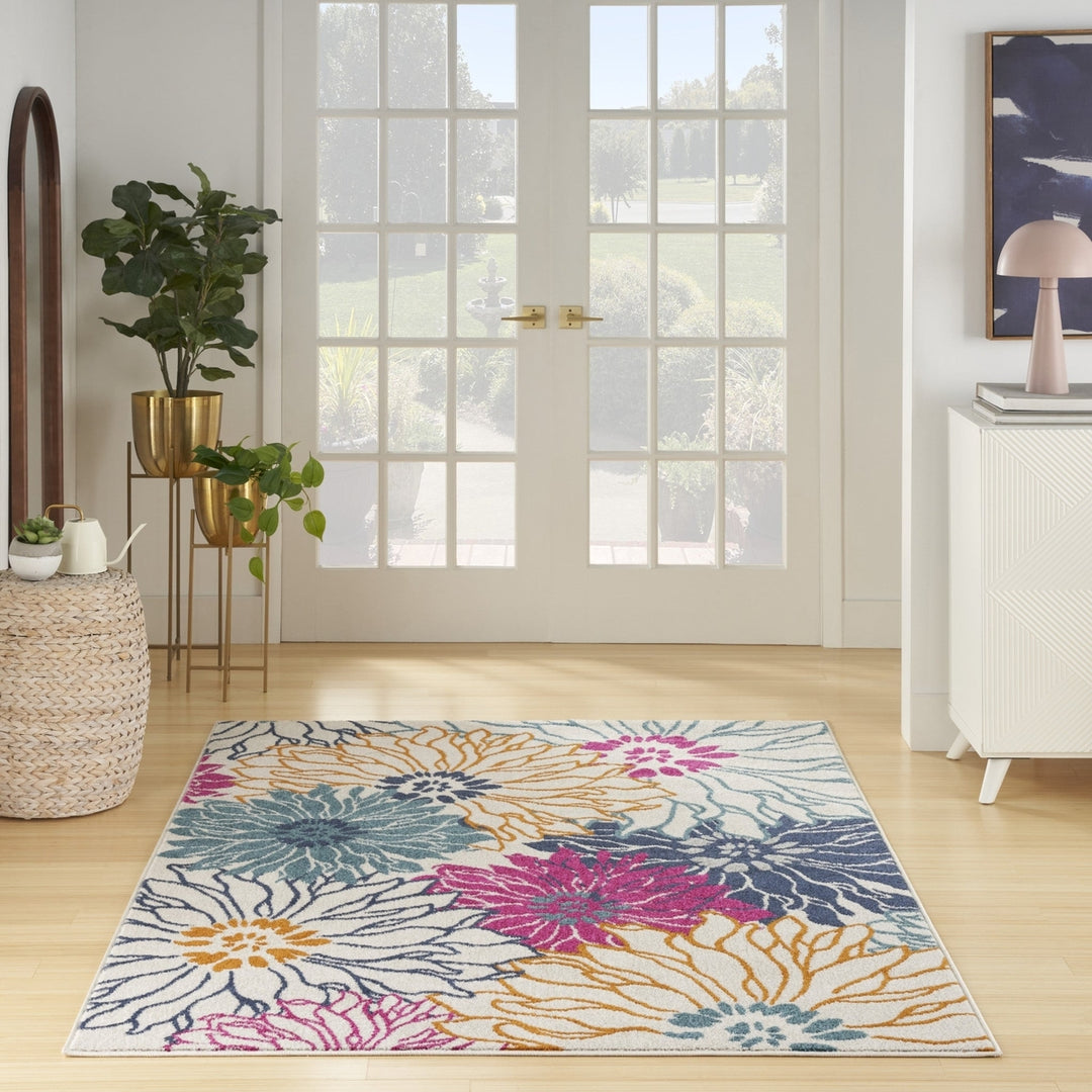 5 X 7 Cream Floral Power Loom Area Rug Image 9