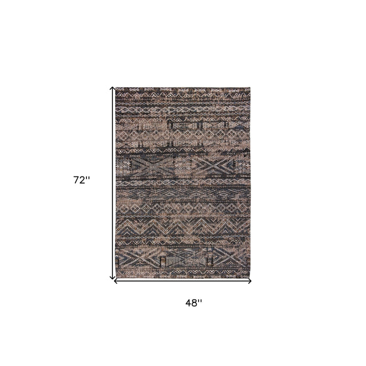 5 x 7 Gray and Beige Oriental Non Skid Area Rug Image 3