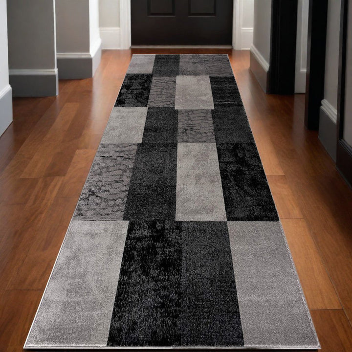 4 X 6 Gray Checkered Power Loom Area Rug Image 1