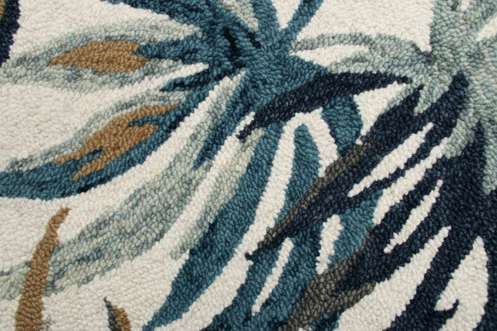 6 Round Blue and White Tropical Area Rug Image 4