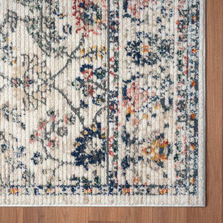 5 X 7 Ivory Floral Area Rug Image 5