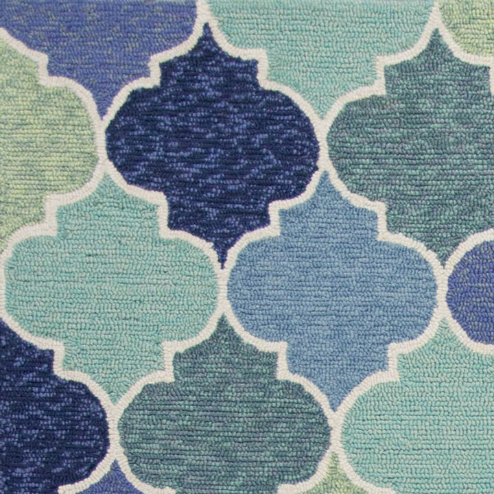 2 x 3 Blue Quatrefoil Hand Tufted Area Rug Image 3