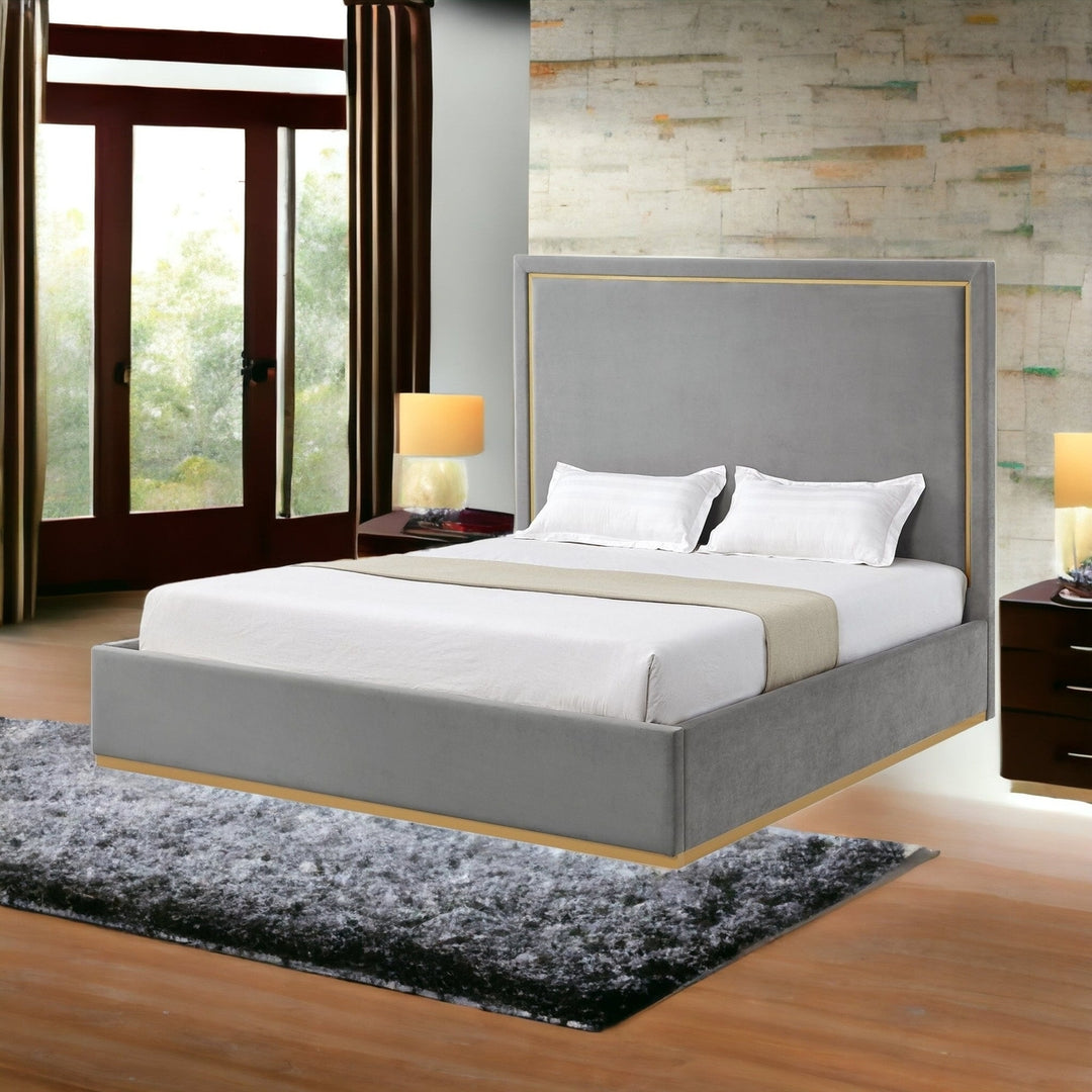 Gray Solid Wood King Upholstered Velvet Bed Image 3