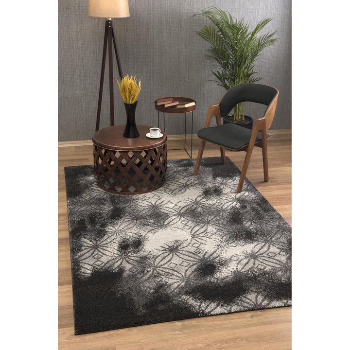 4 X 6 Black Abstract Power Loom Stain Resistant Area Rug Image 4