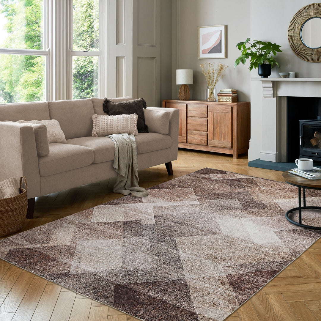 4 X 6 Brown Geometric Stain Resistant Area Rug Image 7