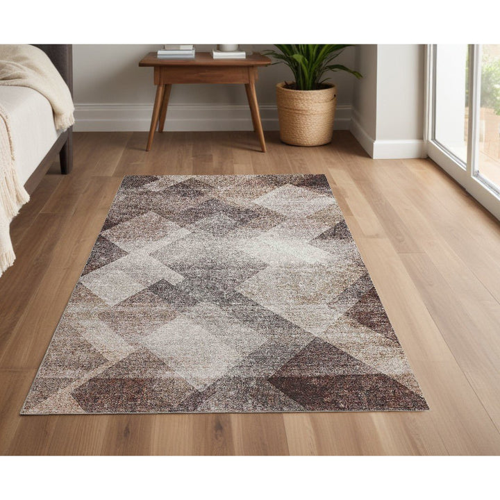 4 X 6 Brown Geometric Stain Resistant Area Rug Image 8