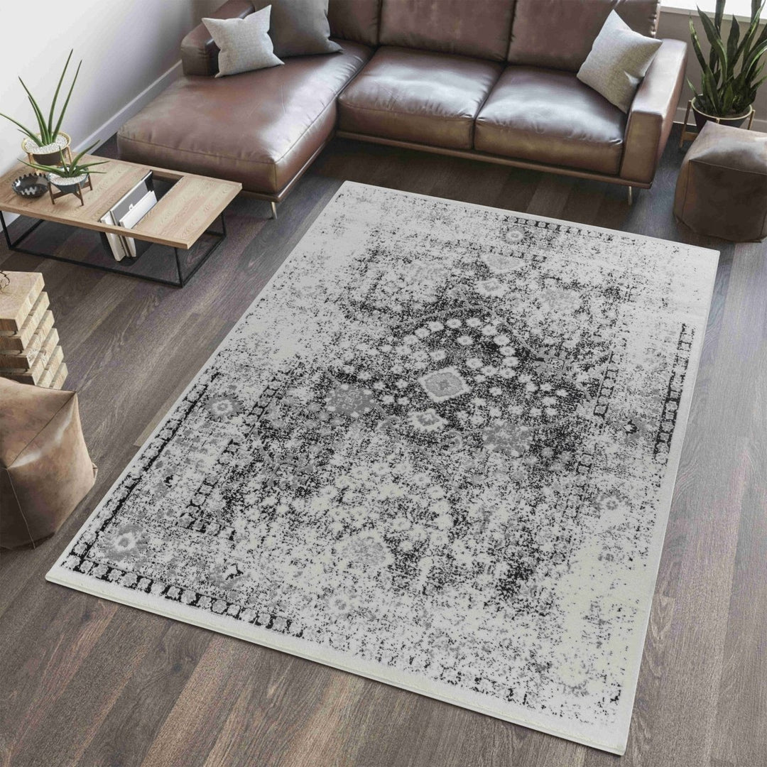 5 X 8 Black Oriental Area Rug Image 7