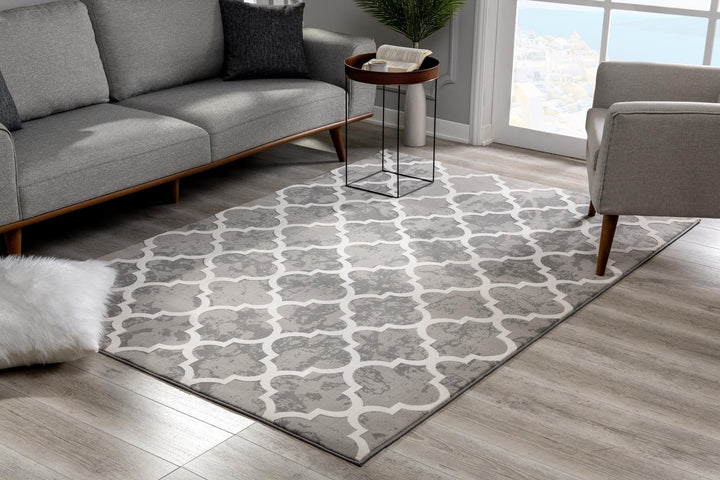 7 X 9 Grey Geometric Power Loom Stain Resistant Area Rug Image 3