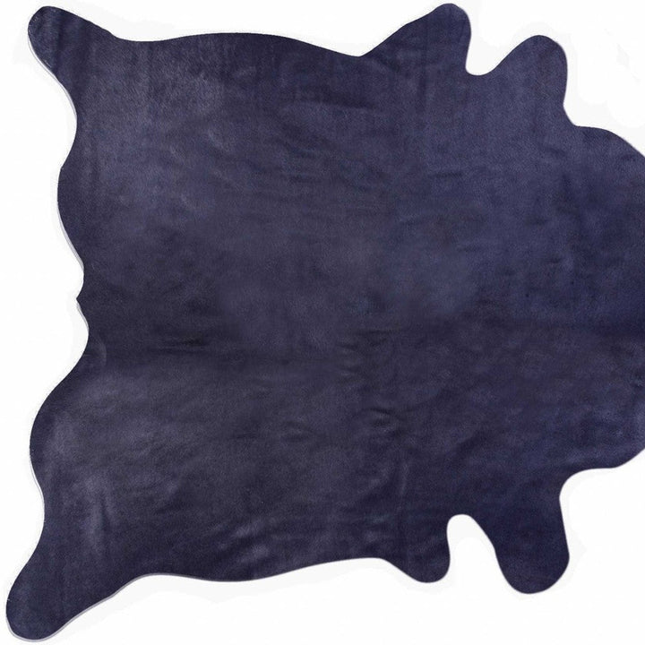 5" X 7" Navy Modern Cowhide Contemporary Area Rugs Image 5