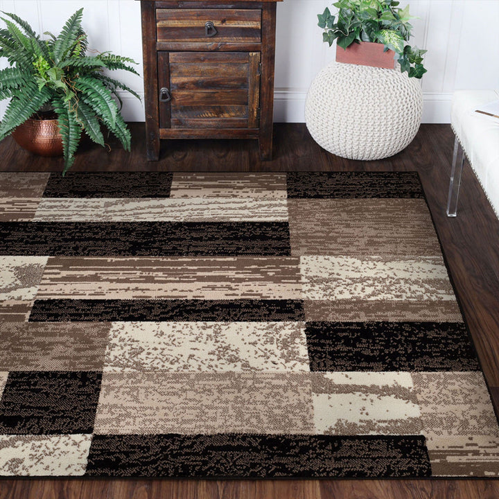 5 Square Chocolate Square Patchwork Power Loom Stain Resistant Area Rug Image 8