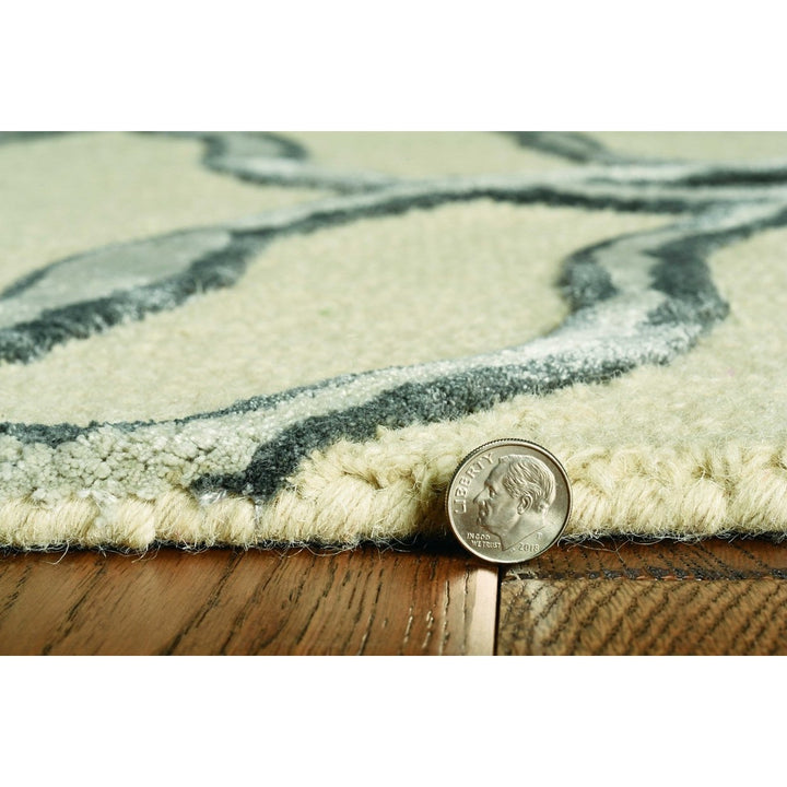 5X7 Silver Ivory Hand Tufted Vermicular Indoor Area Rug Image 6