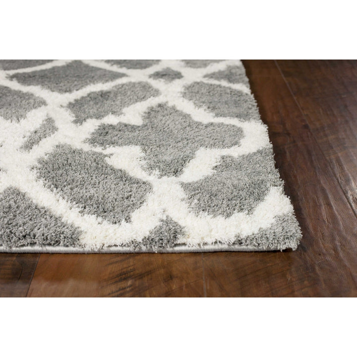 5X8 Grey Ivory Machine Woven Ogee Indoor Area Rug Image 4