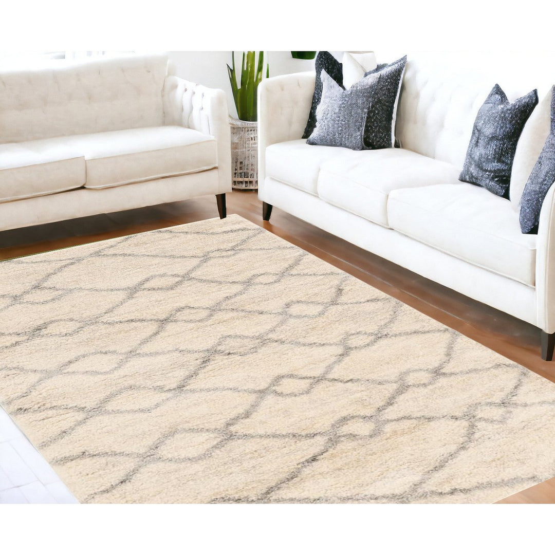 5X8 Ivory Grey Machine Woven Chain Link Indoor Area Rug Image 6