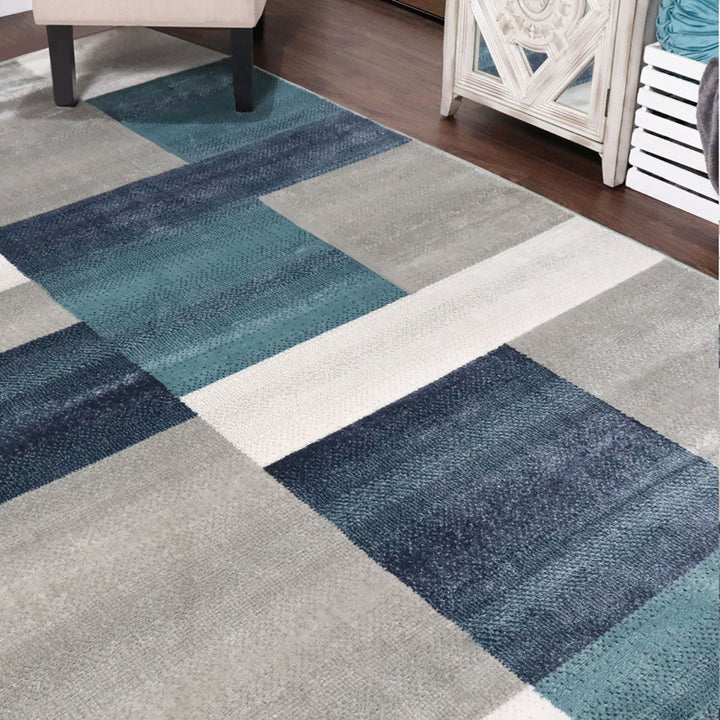 5 X 8 Teal And Gray Patchwork Power Loom Stain Resistant Area Rug Image 6