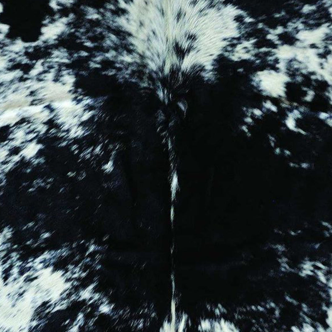 6 x 7 Black and White Cowhide Cowhide Area Rug Image 3