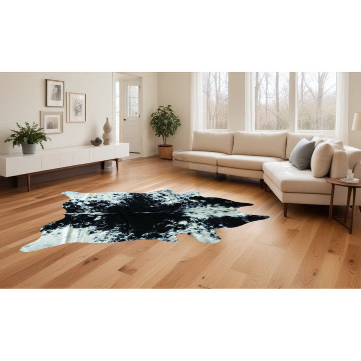 6 x 7 Black and White Cowhide Cowhide Area Rug Image 5