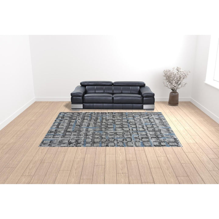 10 X 13 Grey Geometric Area Rug Image 1