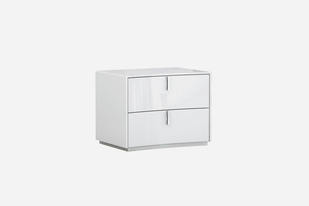 18" White Two Drawers Manufactured Wood Nightstand Image 1