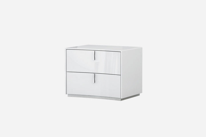 18" White Two Drawers Manufactured Wood Nightstand Image 4