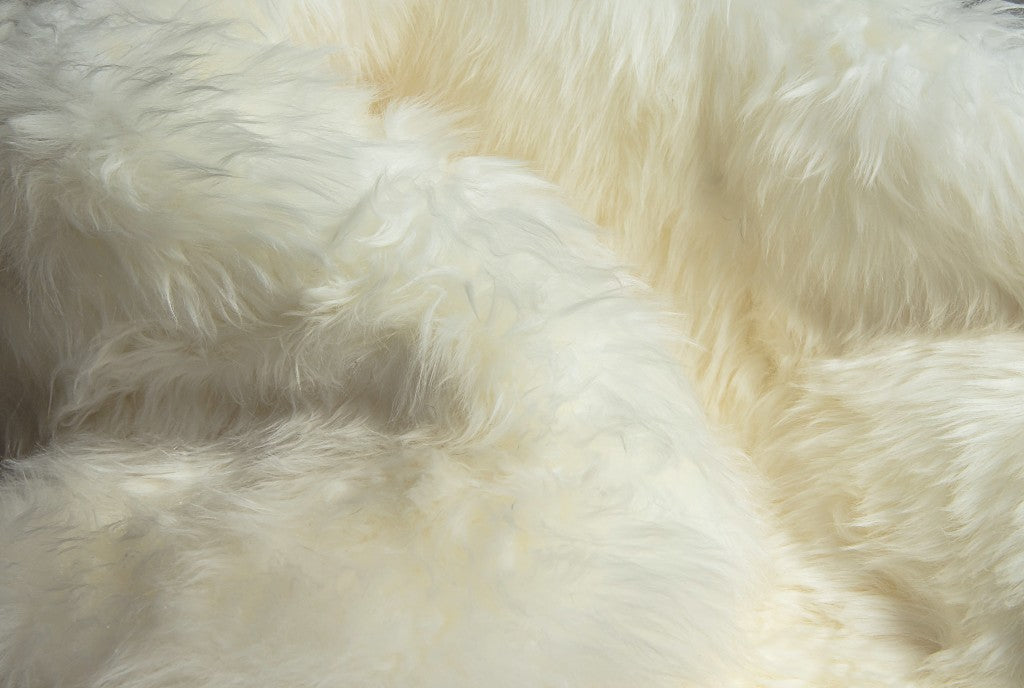 3 X 5 Natural Rectangular Sheepskin Area Rug Image 2