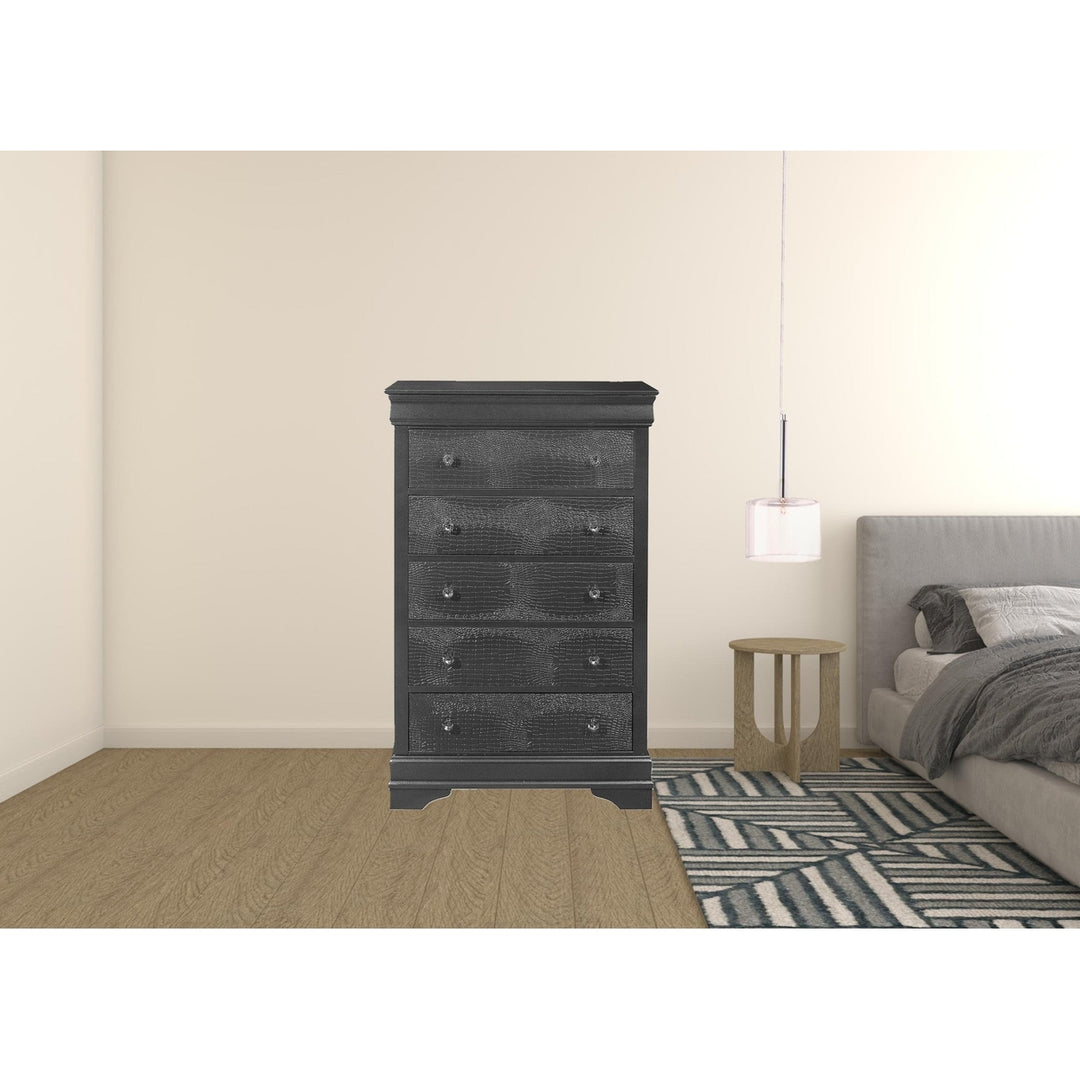 31" Metallic Grey Solid Wood Five Drawer Chest Image 6