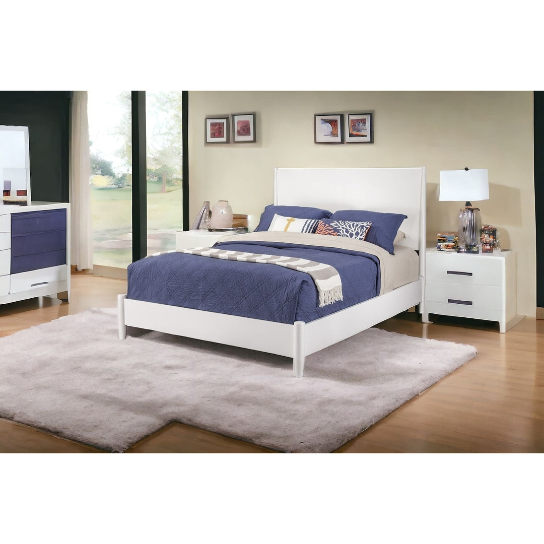 White Solid and Manufactured Wood King Bed Image 8