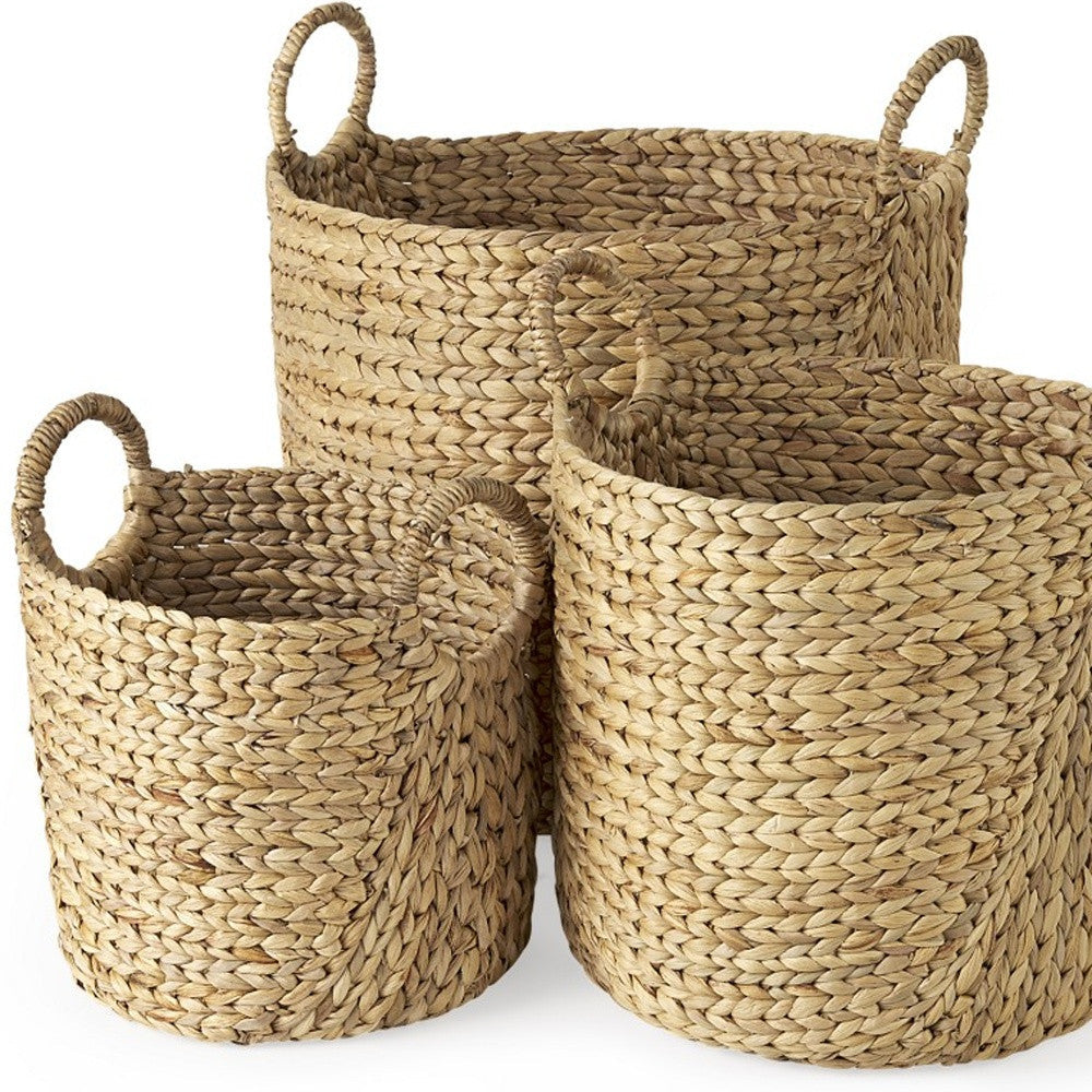 Set Of Three Braided Wicker Storage Baskets Image 10