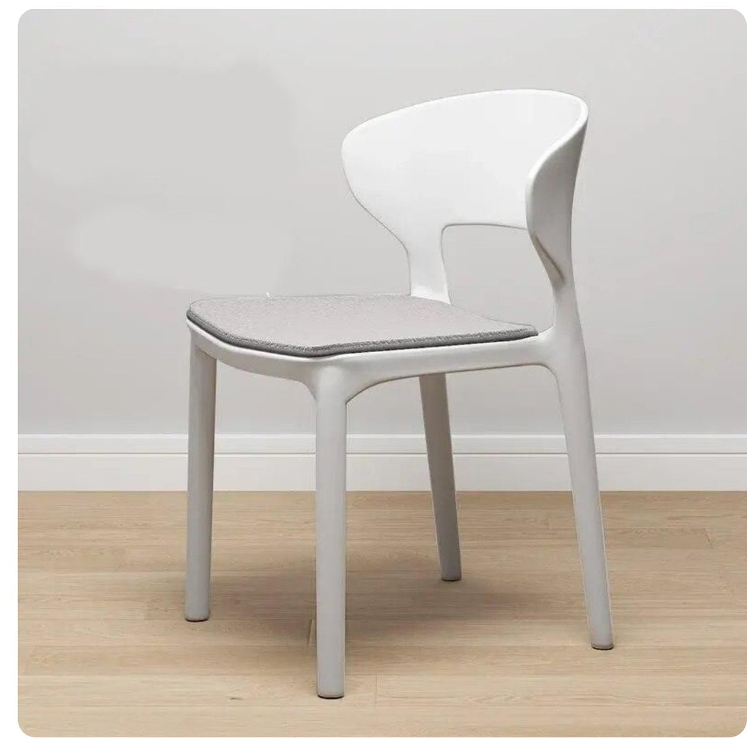 Modern Minimalist Plastic Dining Chair  Perfect for Parties, Beach, and Balcony Image 1