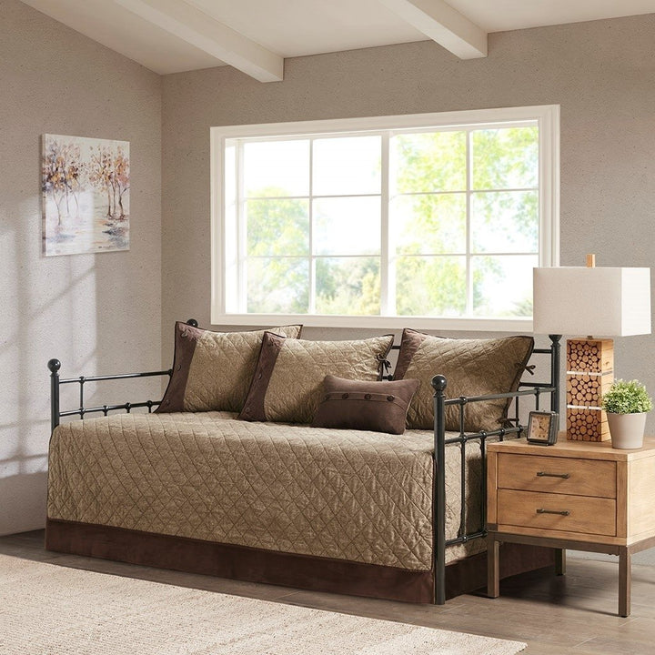 Gracie Mills Maldonado 6-Piece Rustic Twin Daybed Cover Set Reversible Faux Suede Image 5