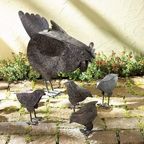 HEN WITH CHICKS SCULPTURE Image 3