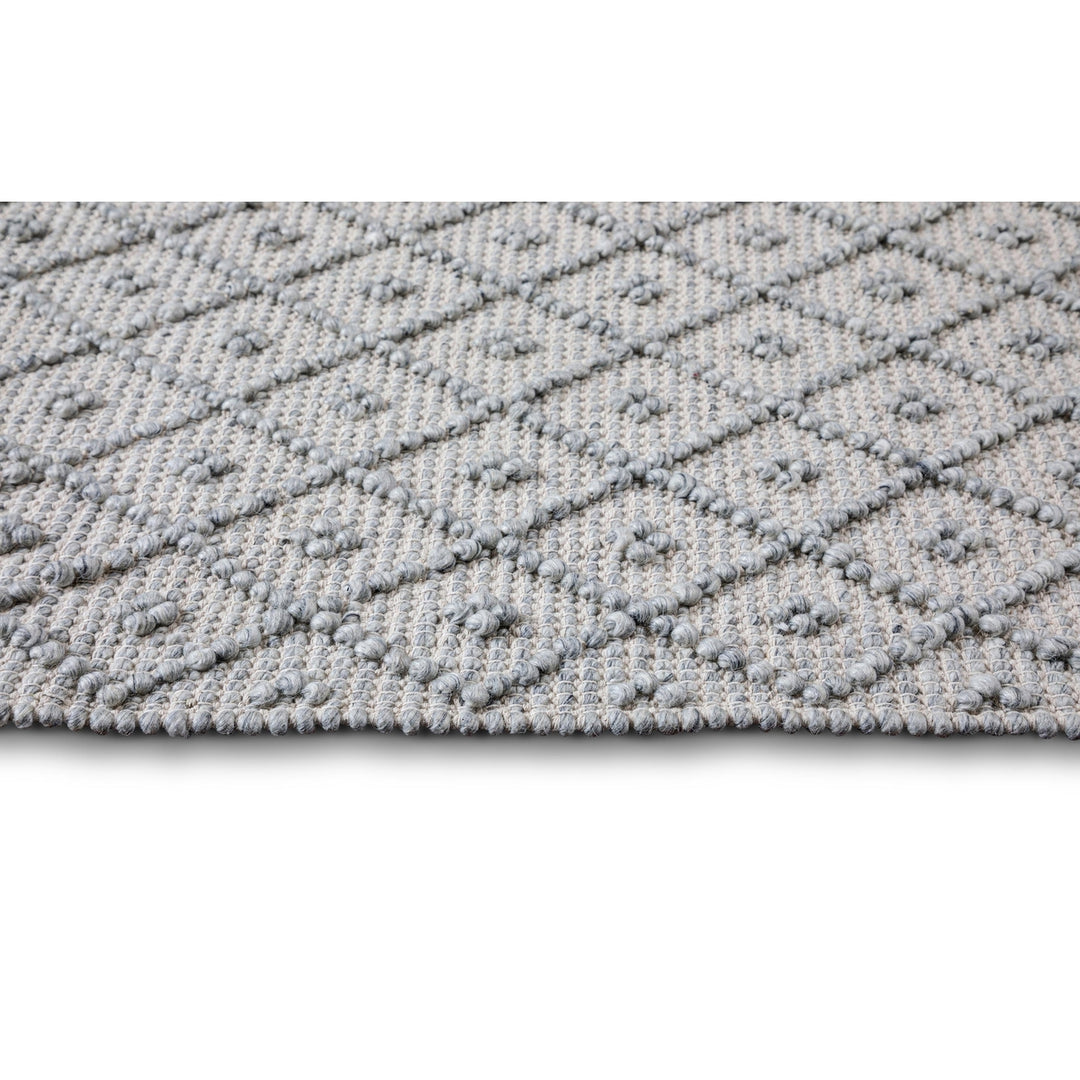 Millow 8 x 10 Area Rug Image 10