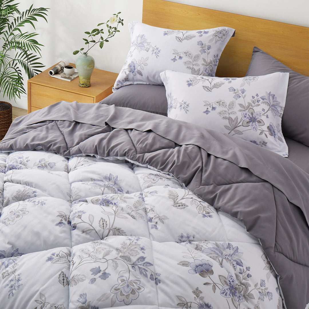 Bed in a Bag 7-Piece Printed Comforter Set-All Season Bedding Sets with Comforter, Pillow Shams, Flat Sheet, Fitted Image 11