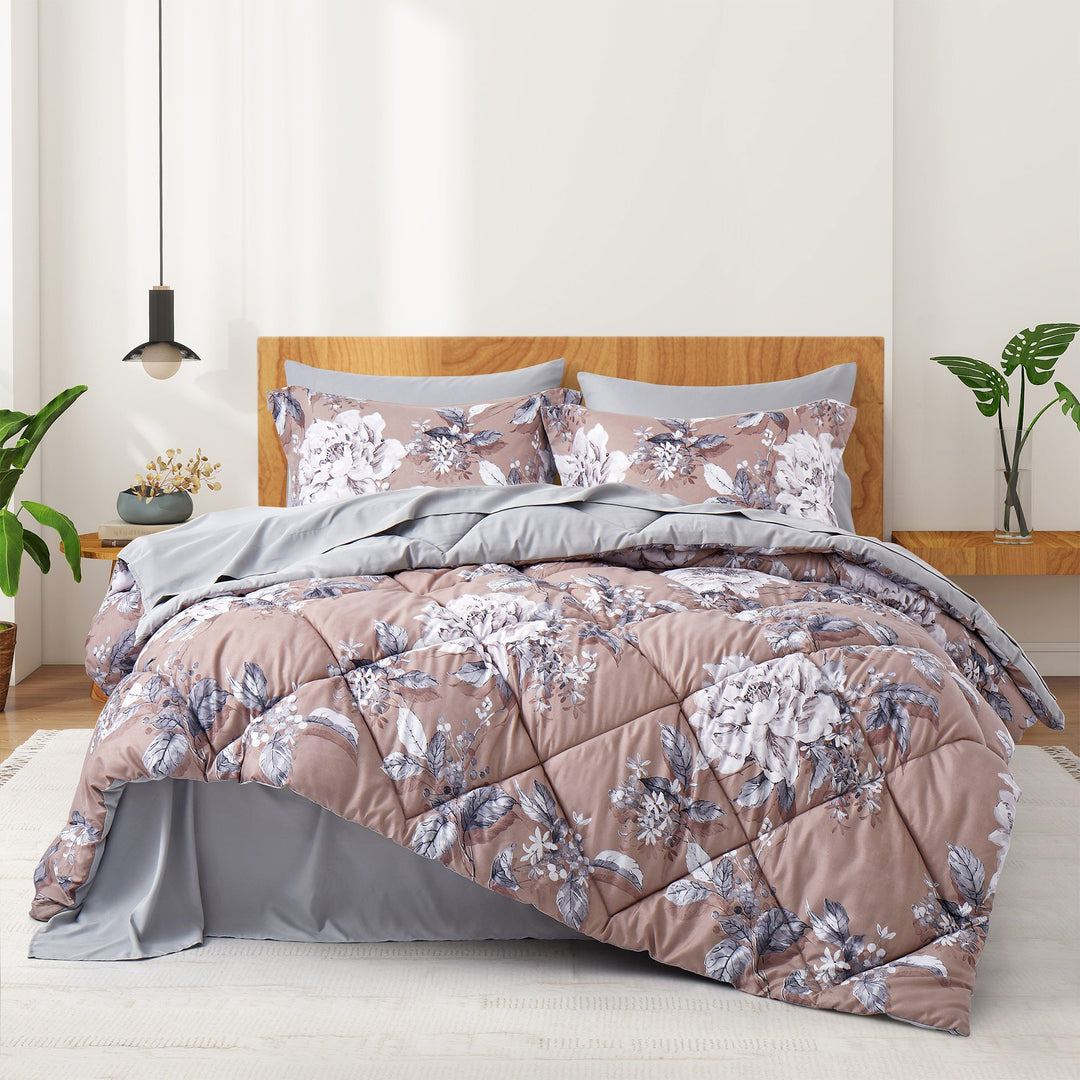 Bed in a Bag 7-Piece Printed Comforter Set-All Season Bedding Sets with Comforter, Pillow Shams, Flat Sheet, Fitted Image 4