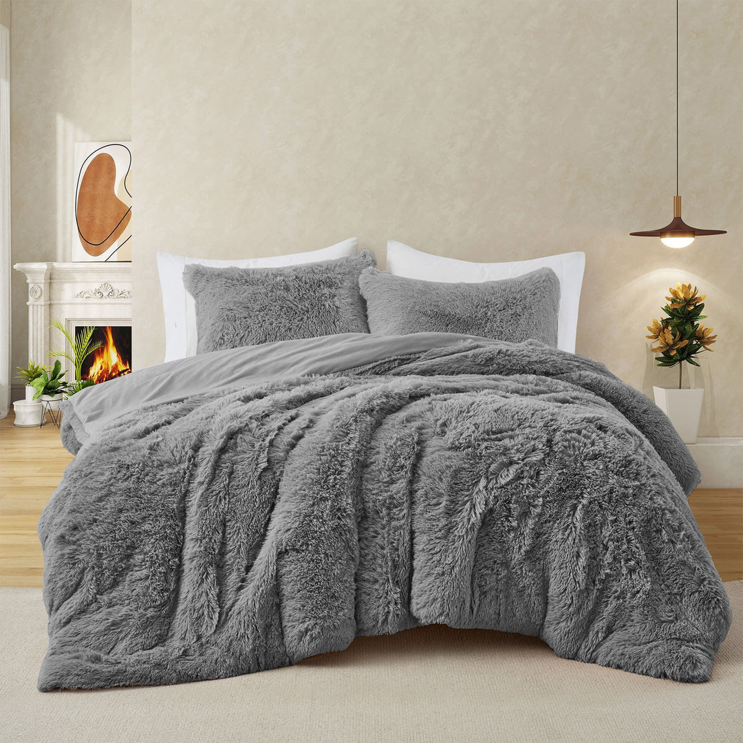 Peace Nest Luxurious 3-Piece Faux faux Comforter Set for Ultimate Comfort Image 1