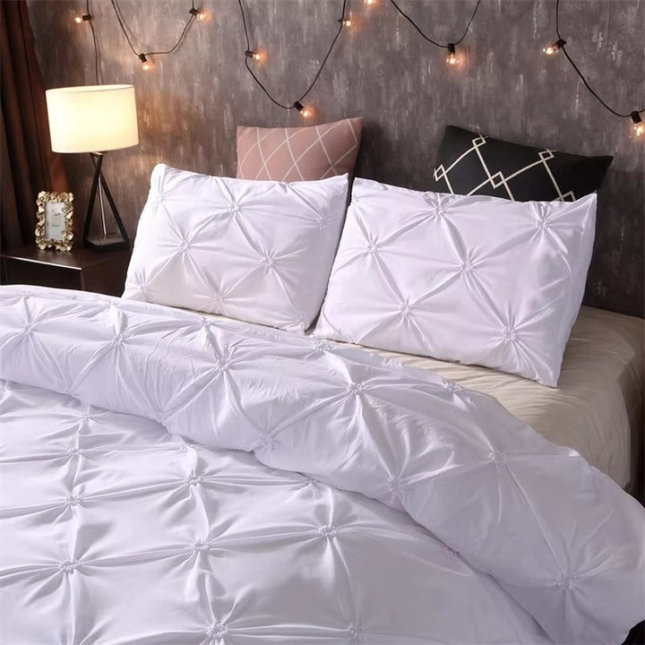 Queen 3-Piece Gray Bedding Set - Duvet Cover and Pillowcases Image 4