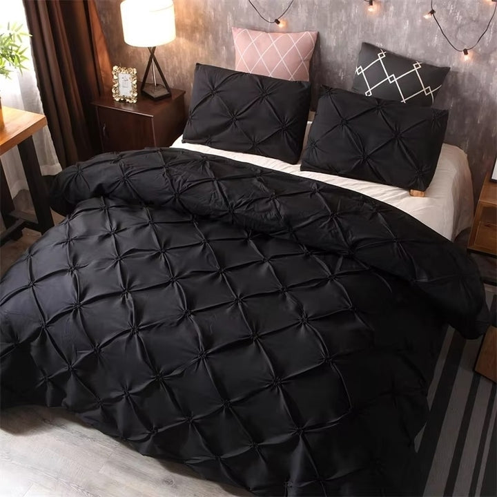 Queen 3-Piece Gray Bedding Set - Duvet Cover and Pillowcases Image 7