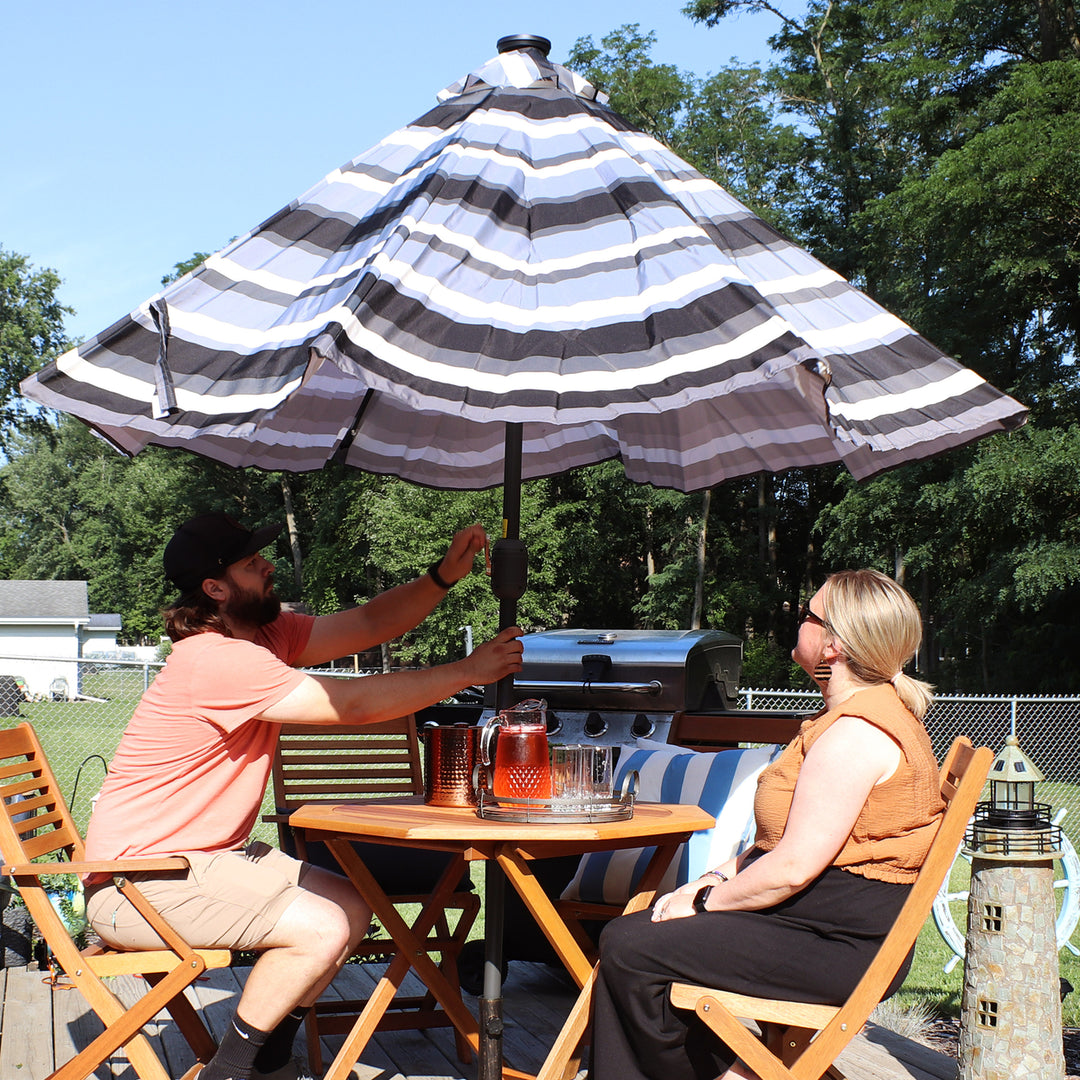 Sunnydaze 9 ft Solar Patio Umbrella with Lights, Tilt, and Crank - Catalina Image 5