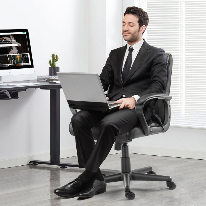 Hommoo Mid-Back Office Chair, Featuring Upholstered PU Leather, with Armrests, Ideal for Home or Desk Use, Available in Image 1