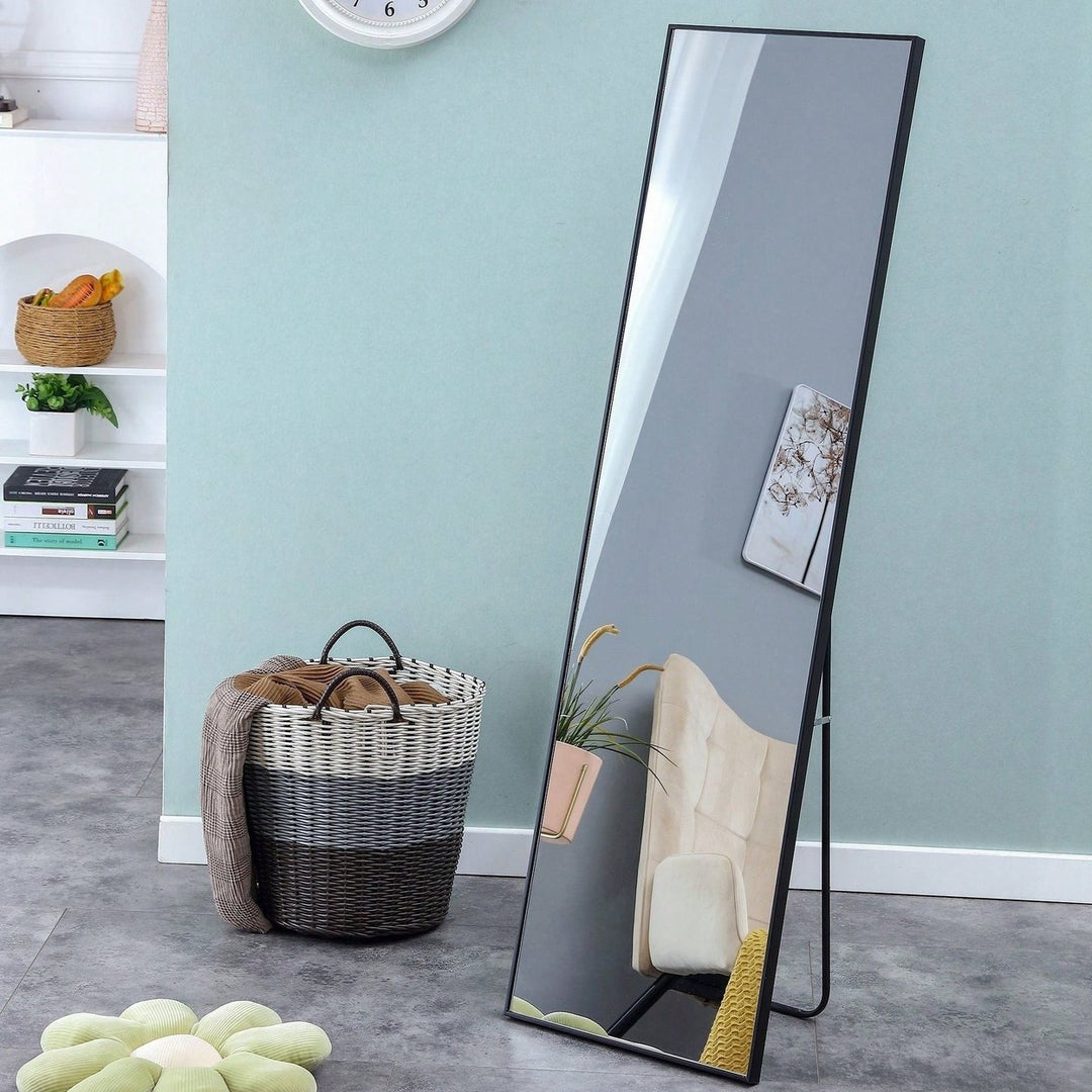 Elegant Solid Wood Full-Length Mirror for Bedroom and Dressing Room - Versatile Floor Standing or Wall Mounted Design Image 7