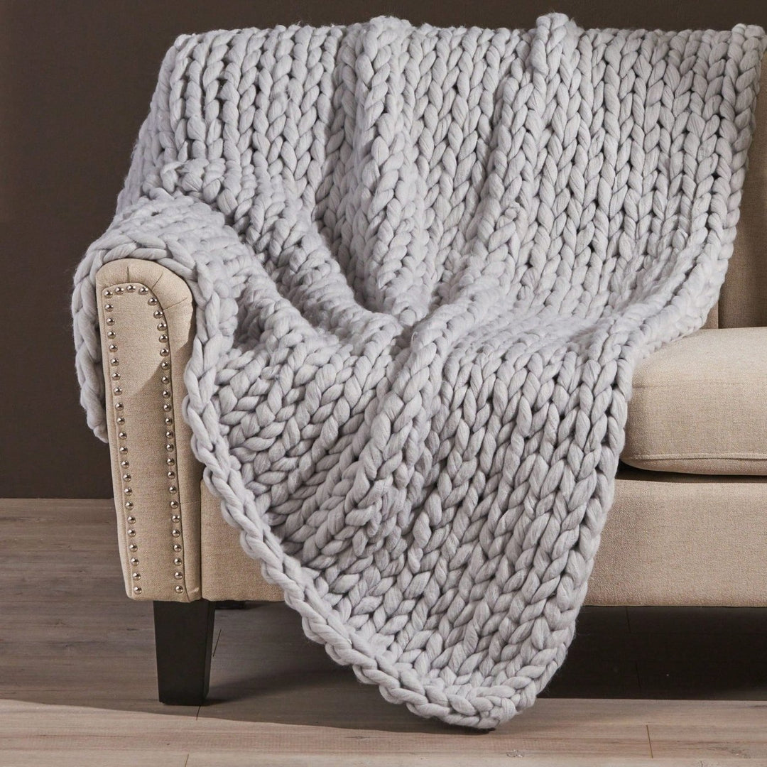 Cozy Oversized Throw Blanket For Ultimate Comfort And Warmth Image 3